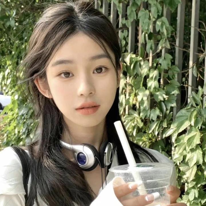 月光与他皆温柔